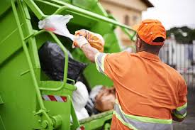 Best Construction Debris Removal  in Ridge Manor, FL
